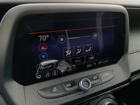 Used 2019 Chevrolet Camaro LT w/ Technology Package RWD image 43