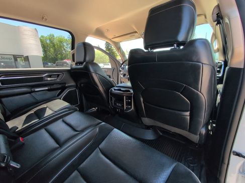 Used 2021 RAM 1500 Laramie AWD/4WD image 32