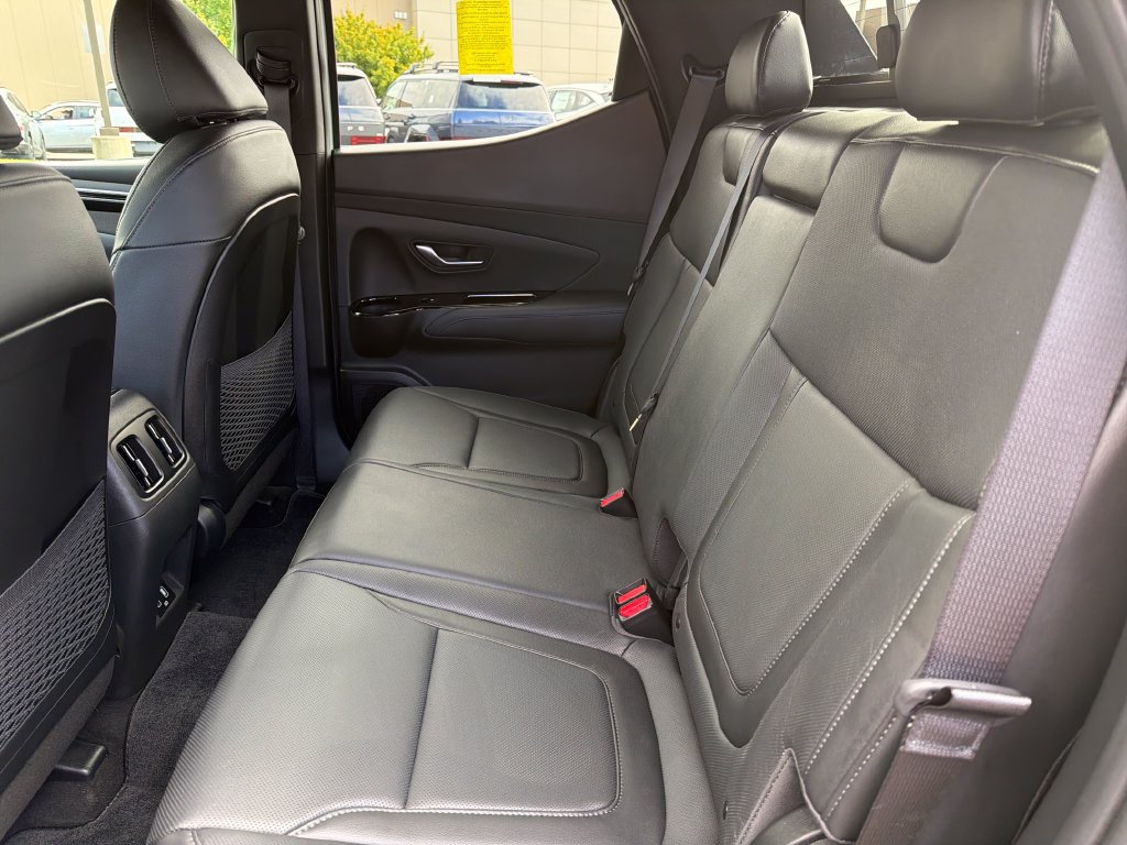 Certified 2023 Hyundai Santa Cruz Limited AWD/4WD image 24