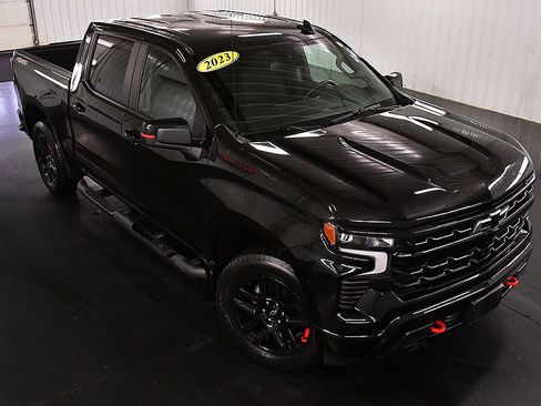 Used 2023 Chevrolet Silverado 1500 RST w/ Redline Edition image 14