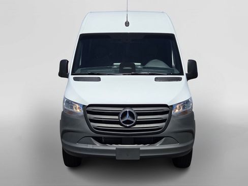 New 2026 Mercedes-Benz Sprinter 2500 image 9