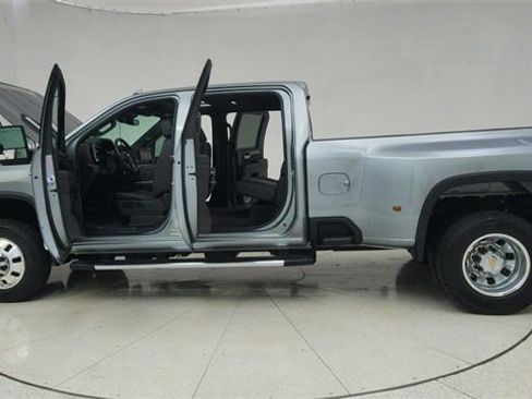 Used 2024 Chevrolet Silverado 3500 High Country image 73