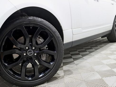 Used 2020 Land Rover Range Rover HSE AWD/4WD image 4