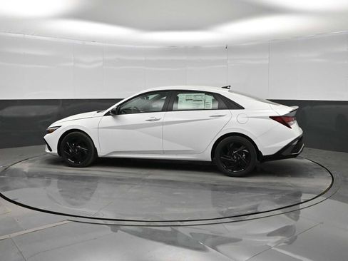 New 2026 Hyundai Elantra Sport FWD image 5
