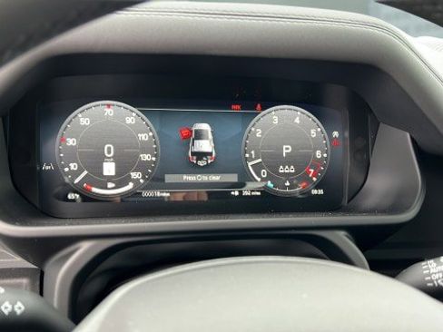 New 2026 Land Rover Defender 110 S image 26