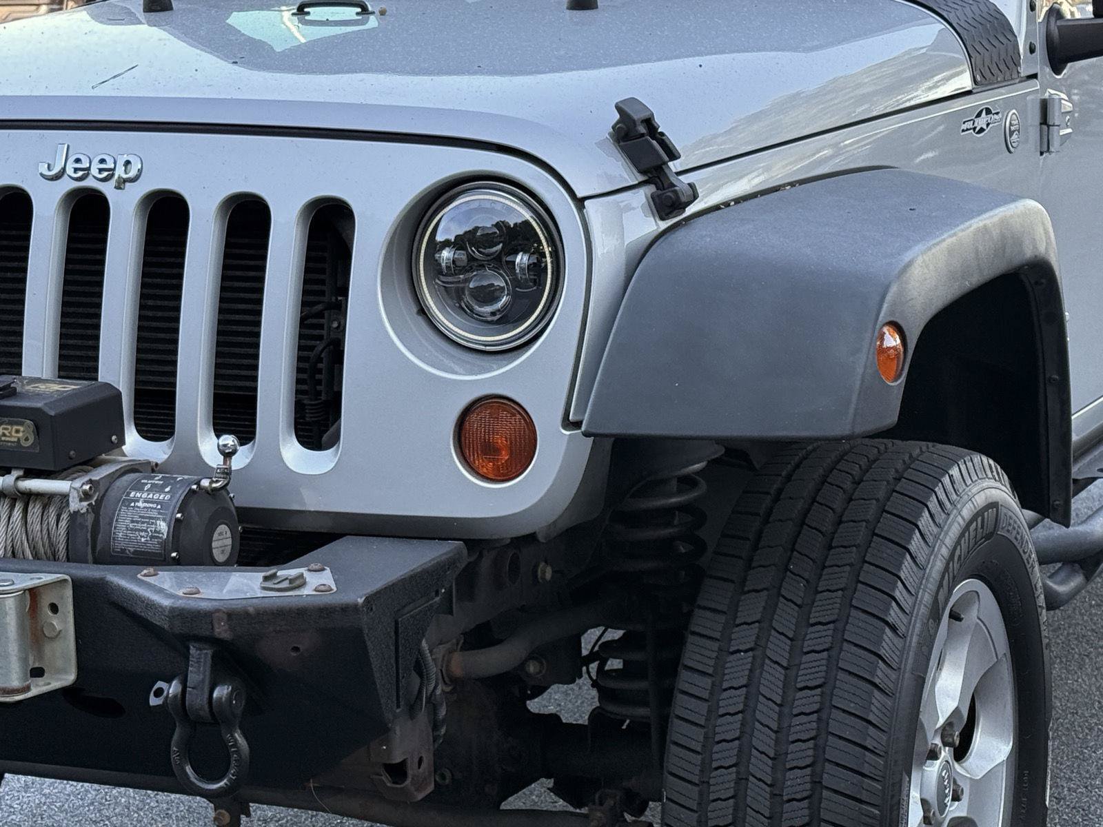 Used 2012 Jeep Wrangler Unlimited Sport AWD/4WD image 10