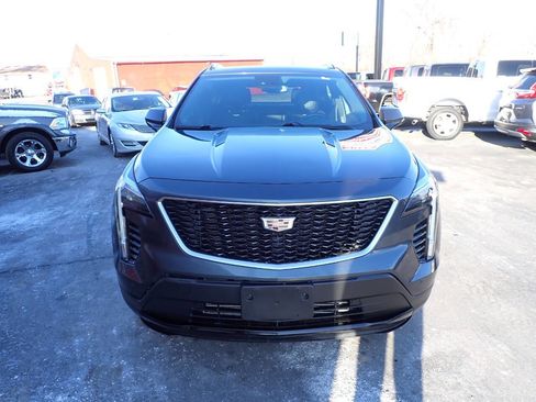 Used 2019 Cadillac XT4 Sport image 2
