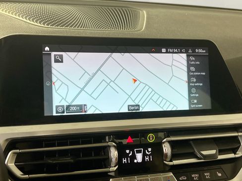 Used 2020 BMW 330i xDrive Sedan w/ Premium Package image 13