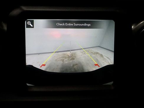 Used 2021 Jeep Gladiator Overland AWD/4WD image 2