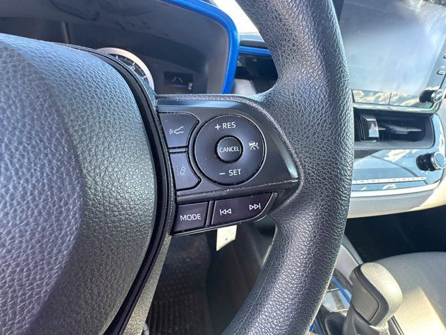 Used 2020 Toyota Corolla LE FWD image 18