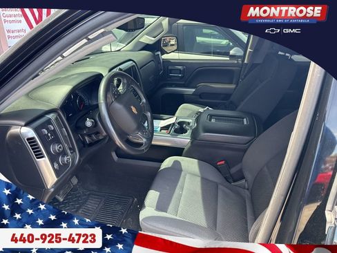 Used 2018 Chevrolet Silverado 1500 LT w/ LPO, Black Pack AWD/4WD image 5