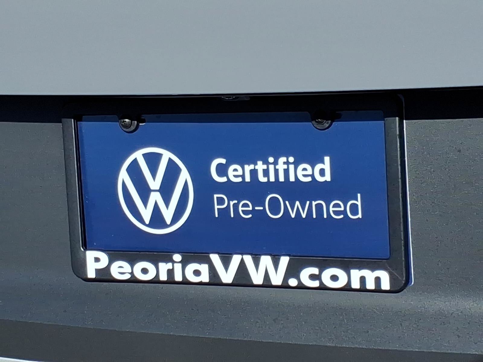 Certified 2022 Volkswagen ID.4 Pro S w/ Gradient Package RWD image 16