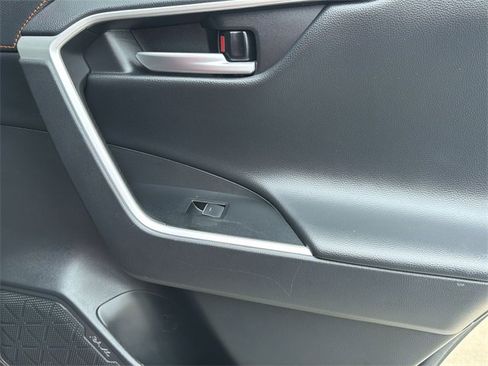 Used 2024 Toyota RAV4 Adventure image 36