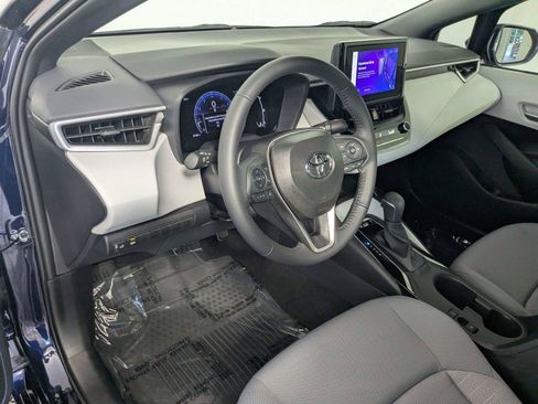 Used 2026 Toyota Corolla SE FWD image 13