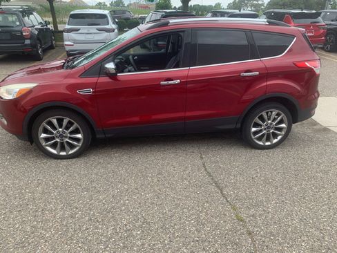 Used 2014 Ford Escape SE w/ SE Chrome Package FWD image 6