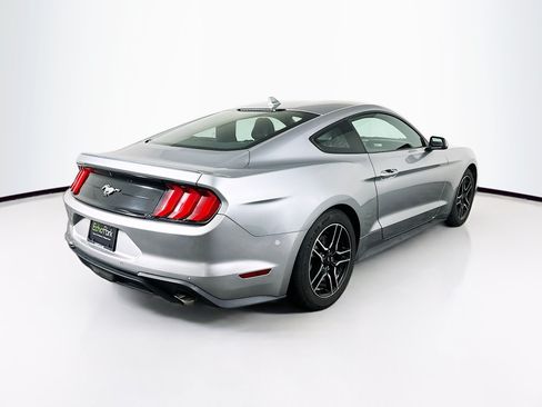Used 2022 Ford Mustang Premium RWD image 9