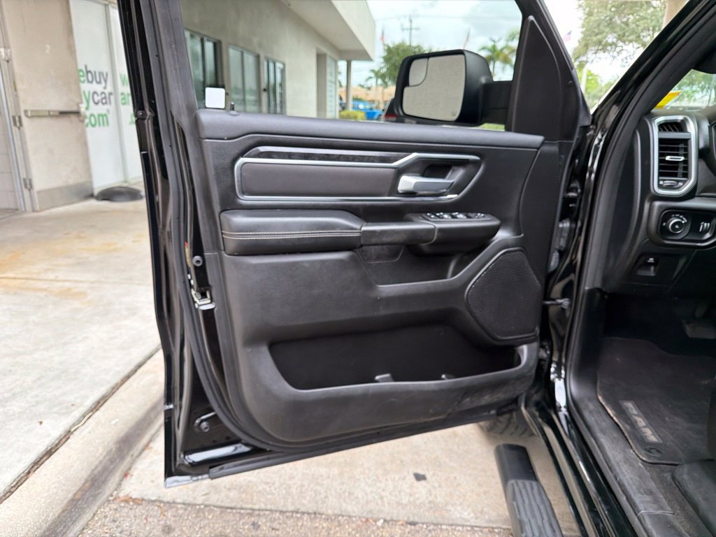 Used 2024 RAM 1500 Big Horn RWD image 37