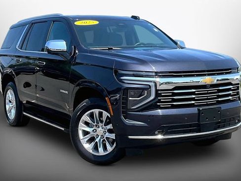 Used 2025 Chevrolet Tahoe Premier AWD/4WD image 10