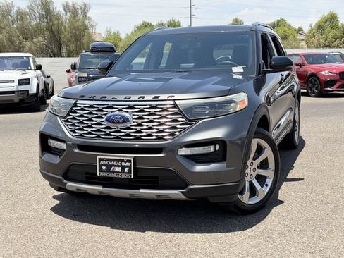 Used 2020 Ford Explorer Platinum w/ Premium Technology Package AWD/4WD image 3