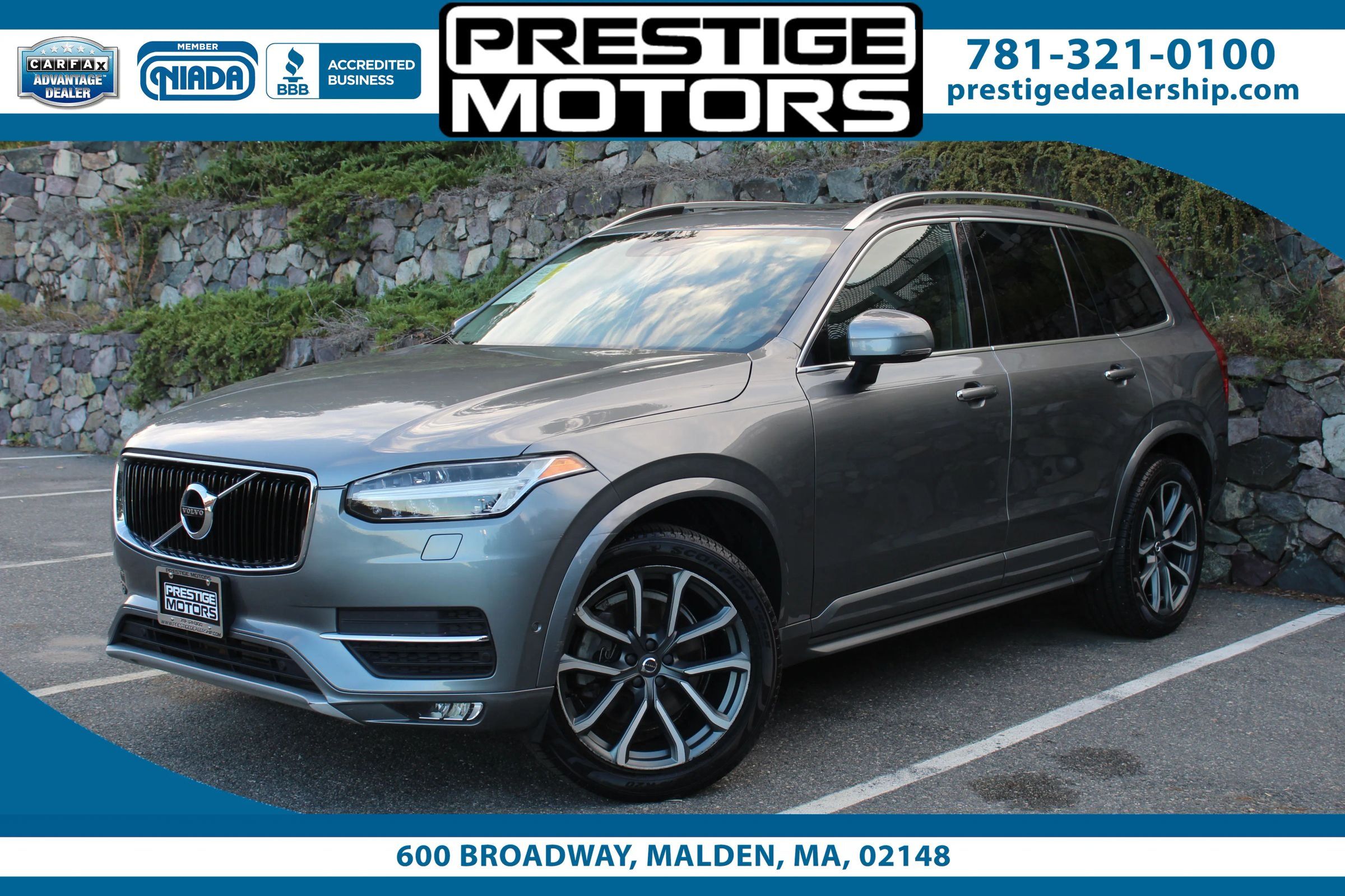 Used 2016 Volvo XC90 T6 Momentum w/ Momentum Plus Package AWD/4WD image 1