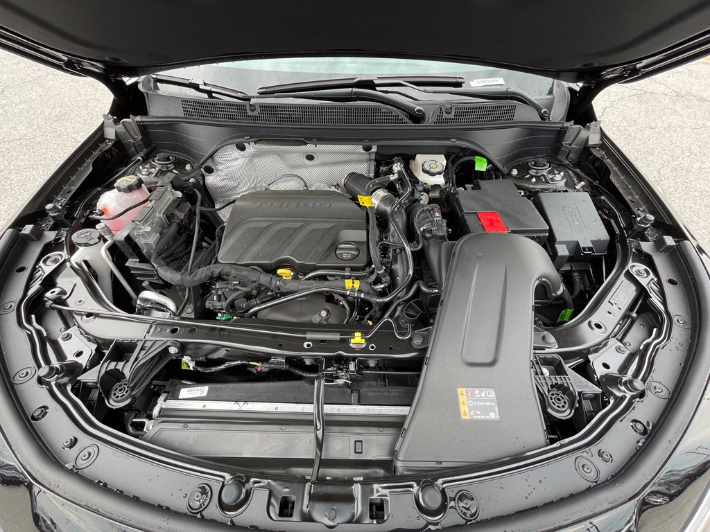 New 2026 Buick Envista Sport Touring w/ Convenience I Package FWD image 31