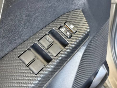Used 2014 Toyota RAV4 LE FWD image 19