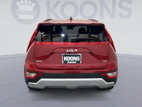 Used 2024 Kia Niro LX FWD image 15