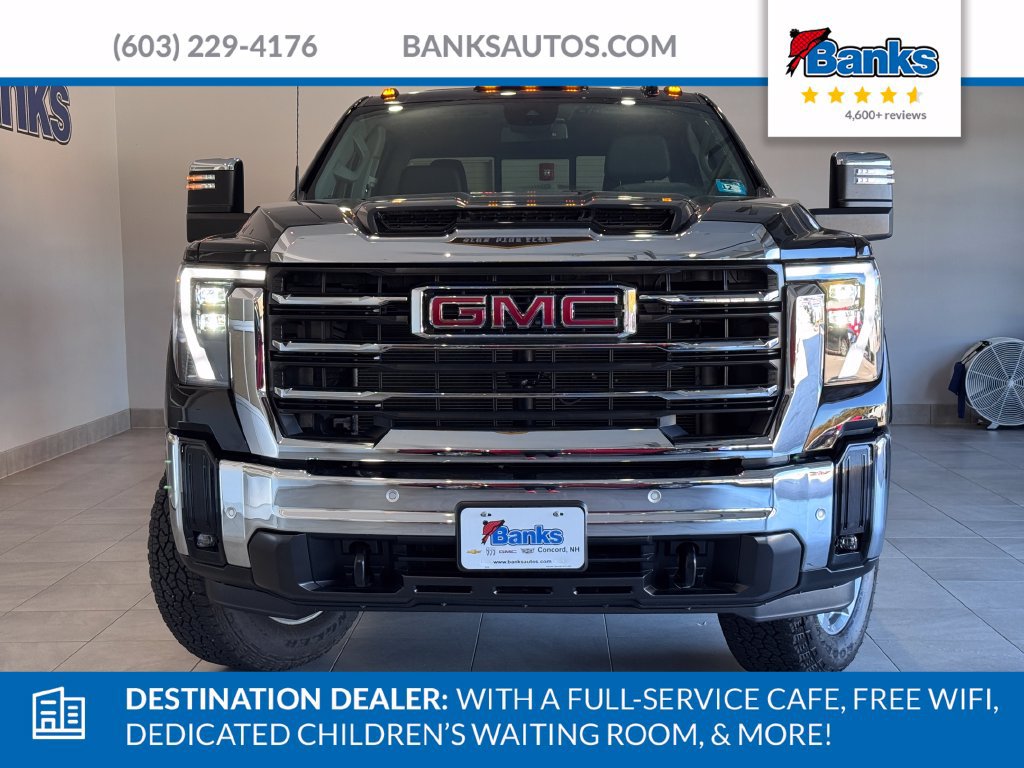 Certified 2024 GMC Sierra 2500 SLT w/ SLT Premium Package AWD/4WD image 3