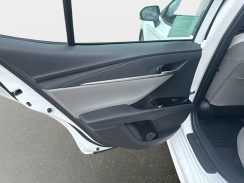 New 2026 Toyota Camry SE image 11
