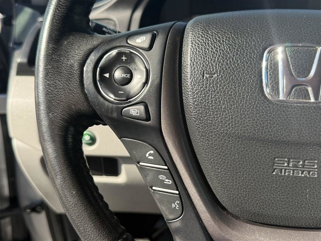 Used 2017 Honda Ridgeline RTL-T image 33