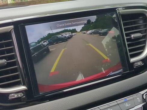 New 2026 Chrysler Voyager LX image 42