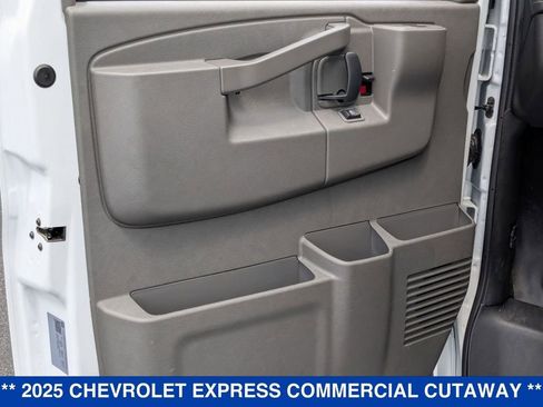 New 2025 Chevrolet Express 3500 w/ Power Convenience Package image 11