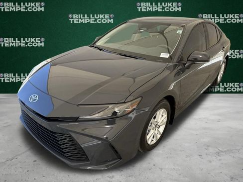 Used 2025 Toyota Camry LE w/ Convenience Package FWD image 9