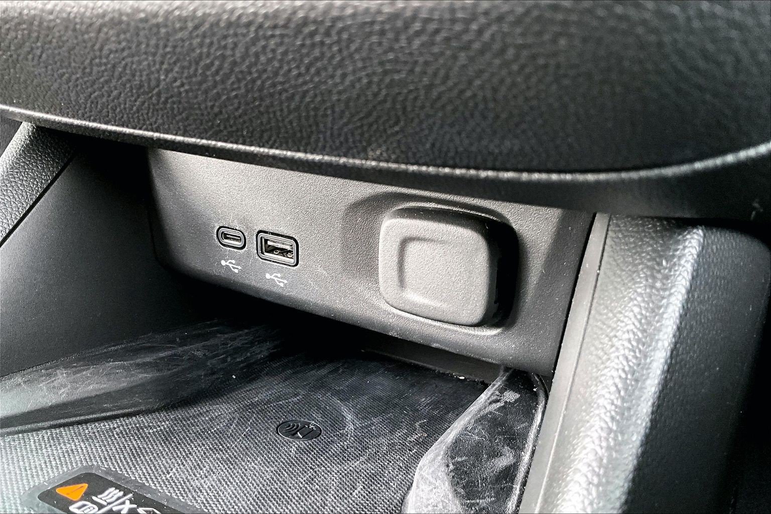 Used 2024 Buick Envista Avenir FWD image 24