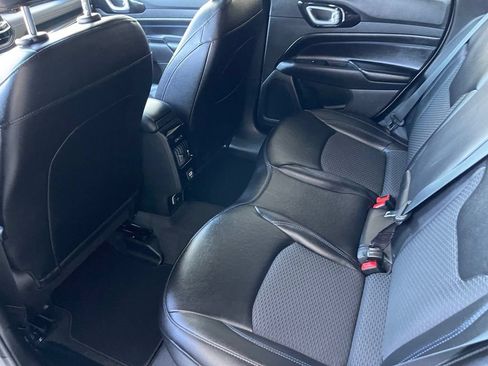 New 2026 Jeep Compass Latitude AWD/4WD image 10
