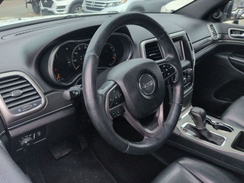 Certified 2018 Jeep Grand Cherokee Limited image 10