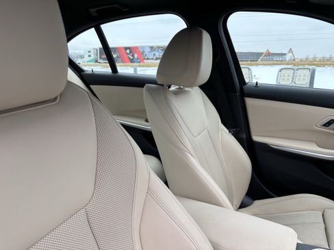 Certified 2023 BMW 330i Sedan w/ Premium Package image 35