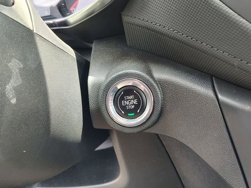Used 2023 Chevrolet TrailBlazer LT FWD image 16