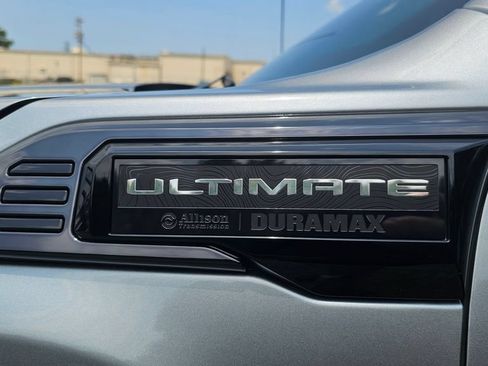 Used 2025 GMC Sierra 2500 Denali Ultimate w/ Max Trailering Package AWD/4WD image 16