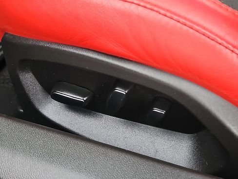 Used 2017 Chevrolet Corvette Stingray Coupe RWD image 11