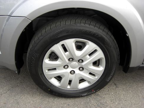 Used 2015 Dodge Journey American Value Package w/ Flexible Seating Group image 3