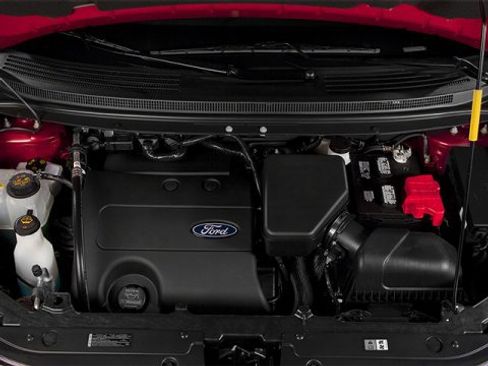 Used 2013 Ford Edge SEL image 13