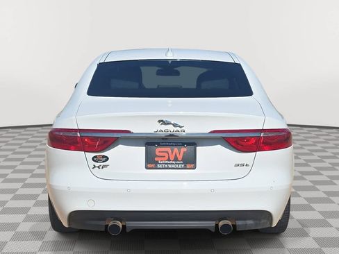 Used 2017 Jaguar XF Prestige RWD image 6