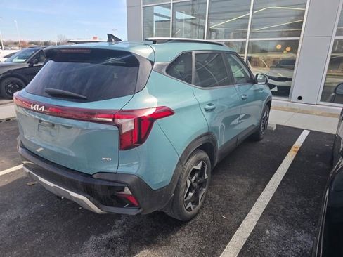 Certified 2024 Kia Seltos EX image 4