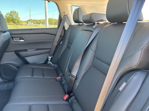 New 2026 Nissan Rogue SV image 20