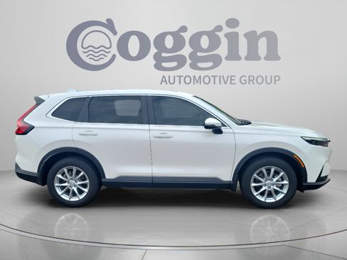 Certified 2026 Honda CR-V EX image 6