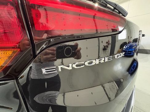 Used 2023 Buick Encore GX Essence w/ Experience Buick Package FWD image 50