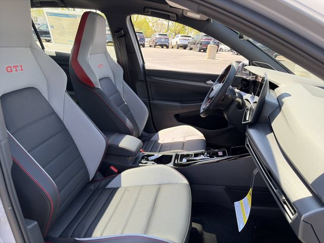 New 2026 Volkswagen GTI SE FWD image 31