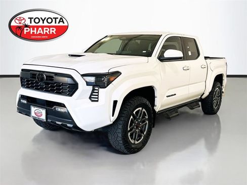 Used 2024 Toyota Tacoma TRD Sport AWD/4WD image 1