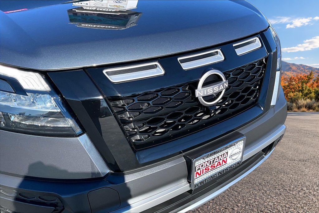 Used 2023 Nissan Pathfinder Rock Creek AWD/4WD image 31
